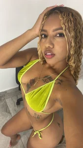 Zdjęcia Nikki_Angel_ Public: 