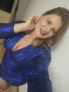 KarlyGray10 Elegant woman Immagine  6