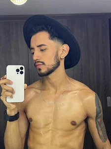 AxelKing1326 ME<3 Immagine  2