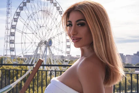 CeylanXO Fresh out of the shower Foto 4