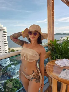 vickyflorez Public Kuva 7