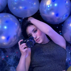 Lyra_Monrroy Public Pic 6