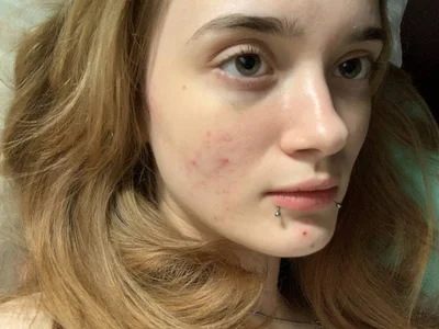 liana_kisses Waking up on this beautiful day 🤗 Immagine 