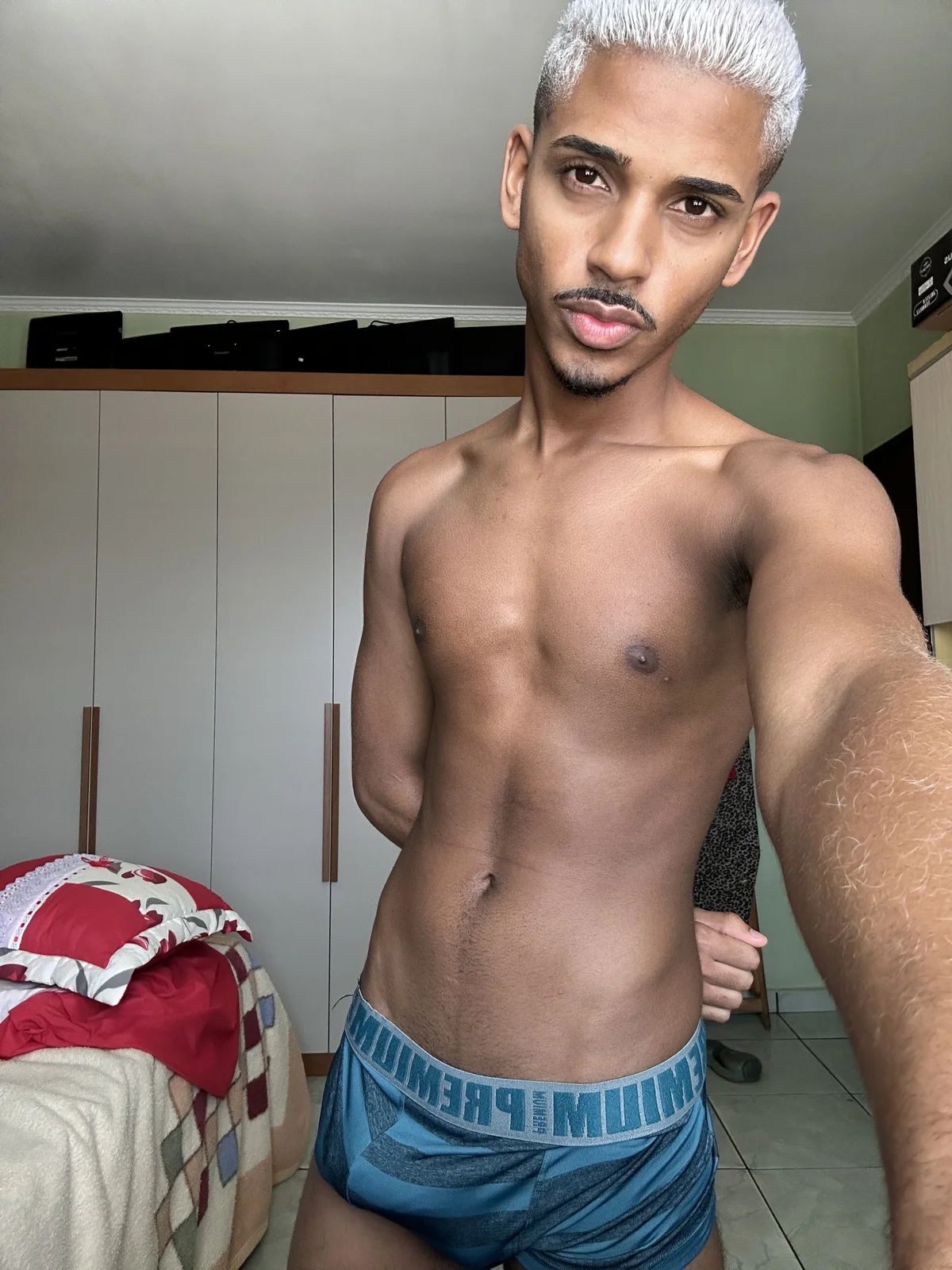 pretin19cm1  9405. kiemelt képe