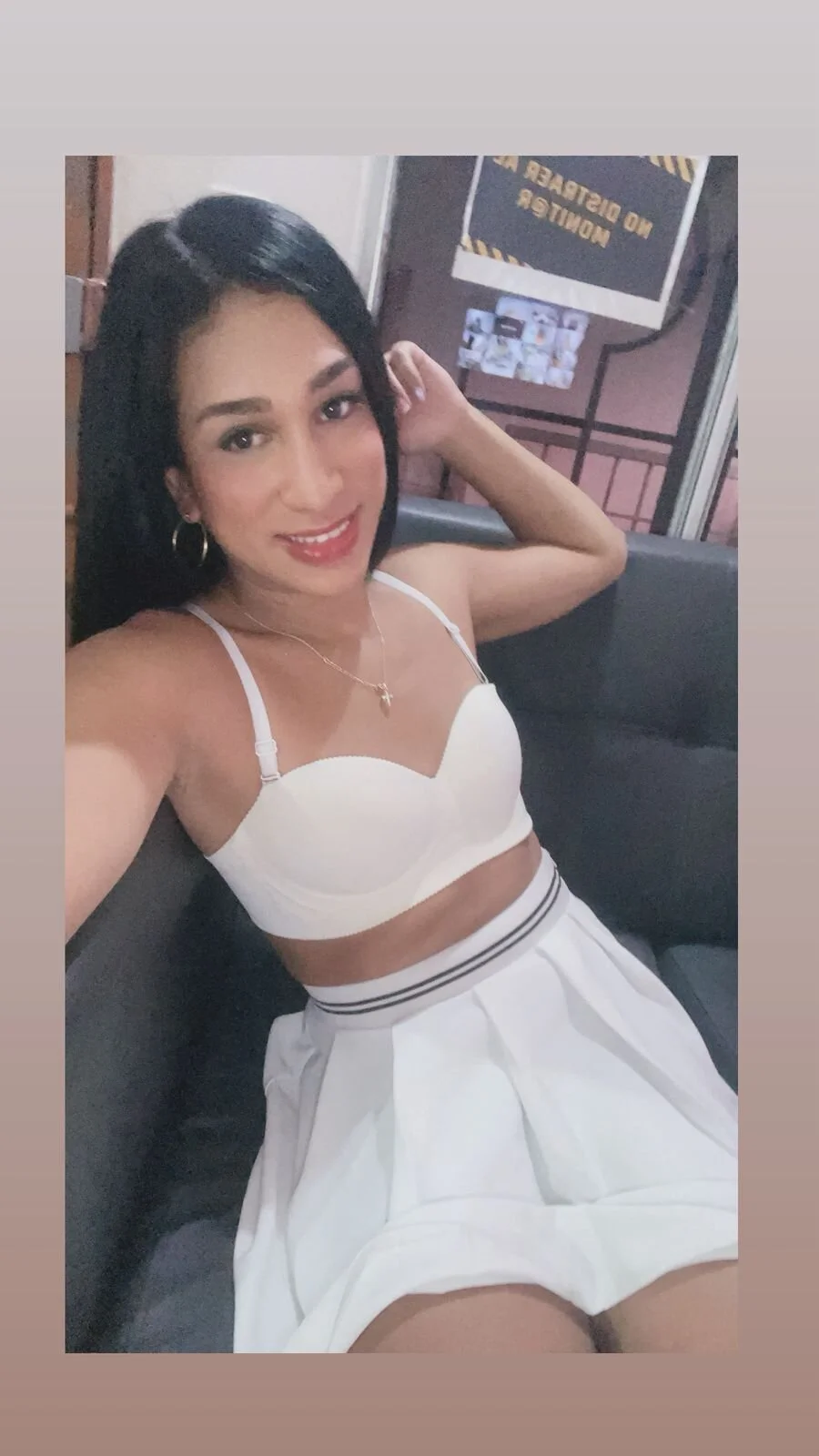 Ashly_Miller Trending Plaatje 9841