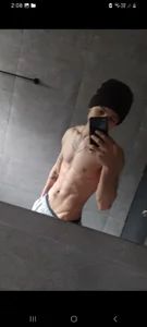 TylerBelfort Public Foto 4