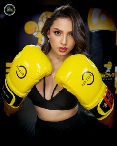 anna_nozokii Time to train 🥊 Pic 2