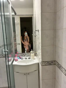 brhot55's XXX Nude Photo 6
