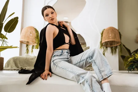 Zdjęcia MelaniGrand office lady:  4