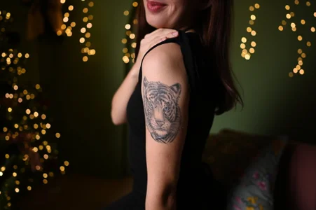 FranceskoJones Happy New Year! Pic 9