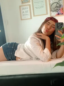 ValeryGomezz Happy week 💖 Pic 6