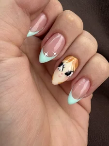 Kittytimberlake Claws and paws 🐾 Gambar 4