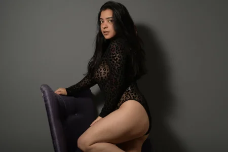 KamilaBetancourt About me Pic 5