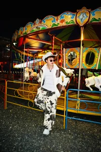 Eiden_carter: I’m your cowboy; do you want me to ride you? 🤠 🍑 ( 4 фото)