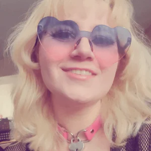 Glitch_Witch she's a glitch Immagine  5