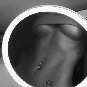 -JuicyMolly-のPublicの枚の写真