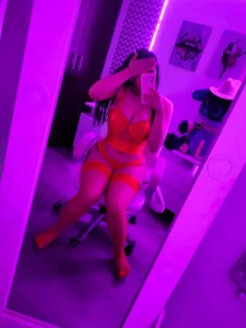 mia1199 Public Pic 2