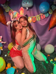 MarilynselxoveanalhardHAPPY PASCUA MARYLIN AND ESTEFAN图片