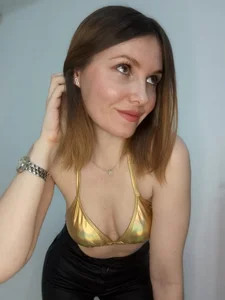 isha_rosee <3love<3  6টি ছবি