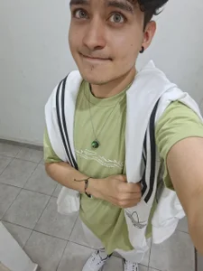 eros_fangs Public Foto 2