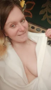 Lana-murr Public Pic 2