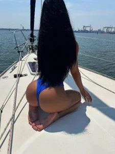 DeniseDevilles Public Poză 4