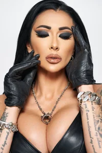 Mistress-Kennya Leather صورة واحدة|Mistress-Kennya Leather صورتان|Mistress-Kennya Leather  5 صور|Mistress-Kennya Leather  5 صورة