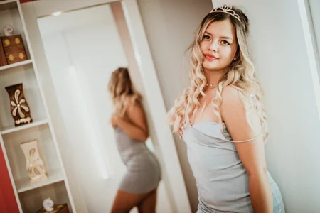 👸🏼 de azulskyer  2 Imagens