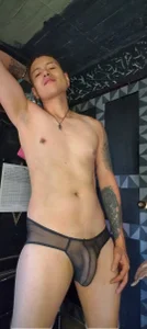 Public de Adrewhot  4 Imagens