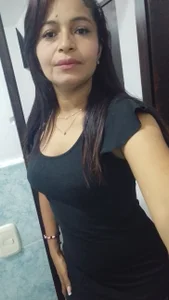 Lia_Phone Public Pic