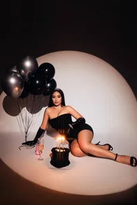 mia_crawford My birthday Pic 3