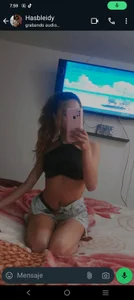 abby_n_emilyのAbby 🖤💋🍫の 6枚の写真