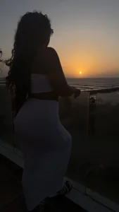 Alika01 sunset Foto 2