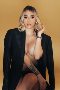 StacyConner Fierce and Fabulous Pic