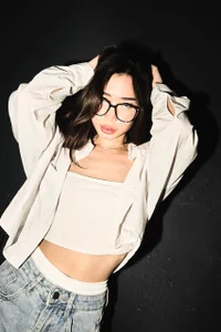 sensualily Public Pic