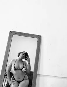 Sexy jessi od Jessika_ortiz  2 snímek