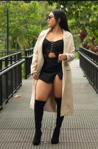 michele_jones Public Kuva 5