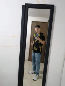 BoyhotP Public টি ছবি