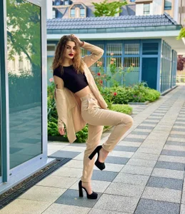 Public od SoSofiaa  3 snímek