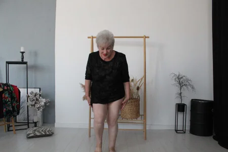 KayleSmoll Public  8. fénykép