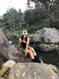 Kind_Scarlett trip Pic 2