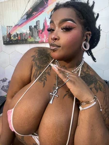 Anaa_Fuentess: a nice and beautiful lady ( фото)