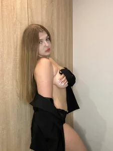 AnikaJane More outfits! 사진