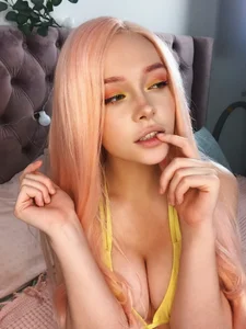 katekuray's XXX Nude Photo 2