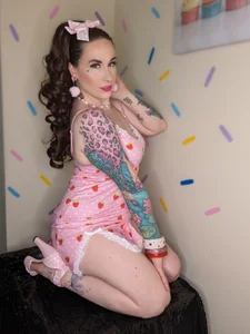 OpheliaAmethyst Public Pic 4