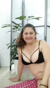 JULIETA_21-のlatest collectionの 2枚の写真