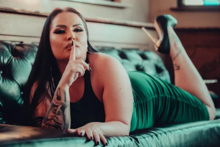 Zdjęcia GeorgiaLerox Black is a sexy color:  5