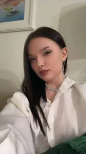 AnalEmillyPublic Bild 4