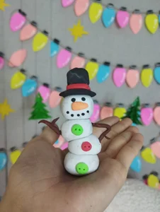 reaLISStic Christmas 2024 Pic 7