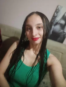 Emilia_Jonnes Casual Bilde 3